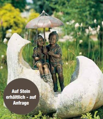 Figurine en bronze crachant de l'eau | Figurines sous le parapluie